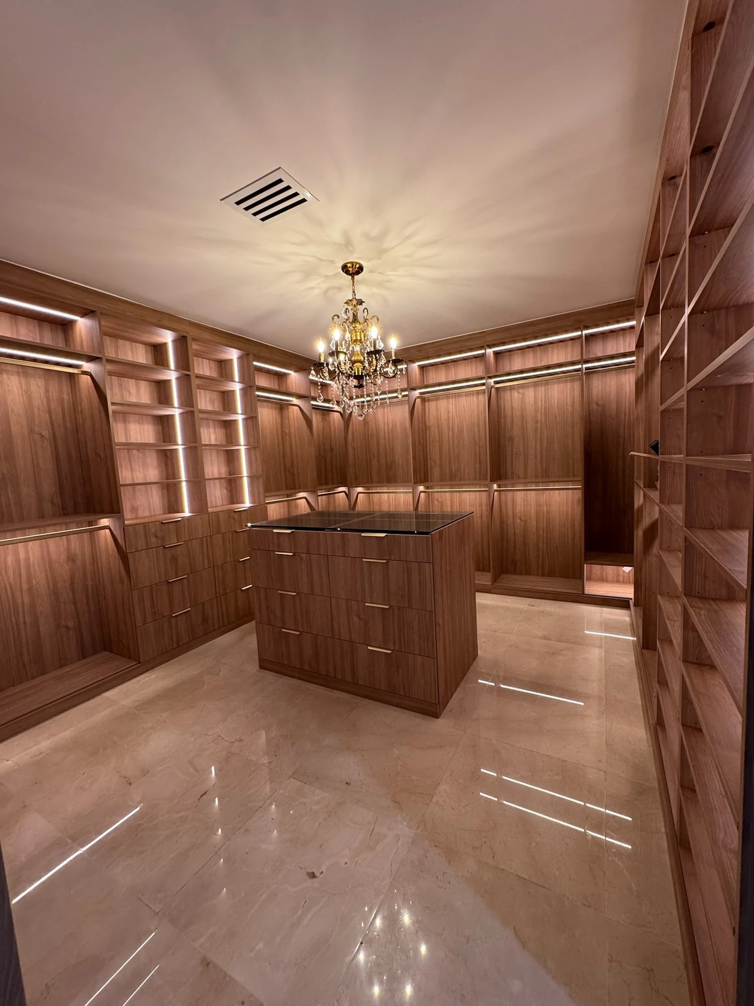 Closets, modern & timeless