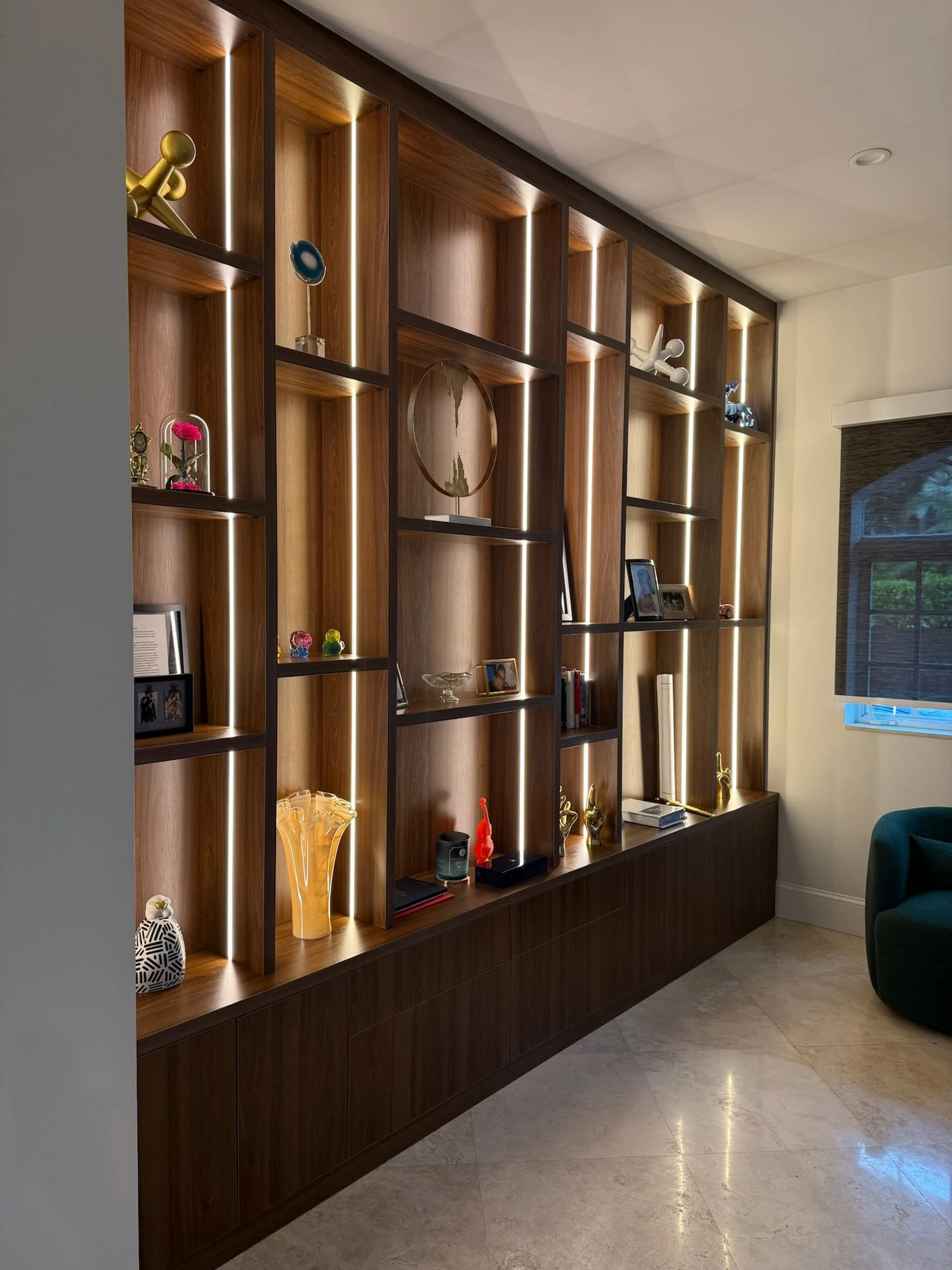 Home office by Closet Detail
